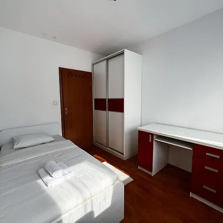 Apartman Jin *